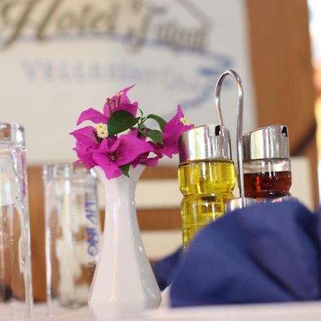 Hotel Tatzati Sarandë Eksteriør bilde